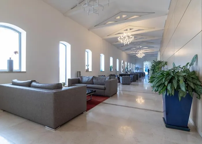 Art Apartment In Mamila - King David Residence